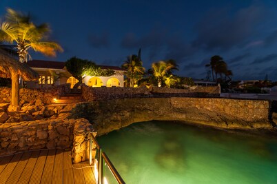 Ocean front Villa on the most magnificient location, only 3 steps from the ocean
