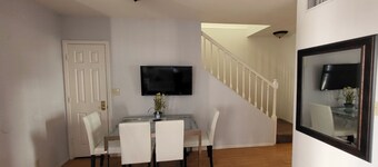 Stay at Roosevelt Row / Modern 2BR 2BA Condo