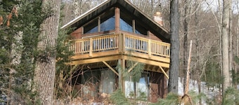 Gore Mountain Chalet - Moments From Adventure! (Ski, Hike, Explore)