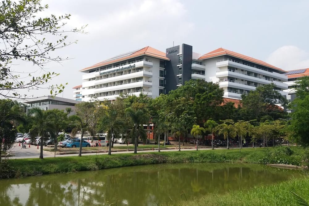Natcha Place Thammasat Rangsit