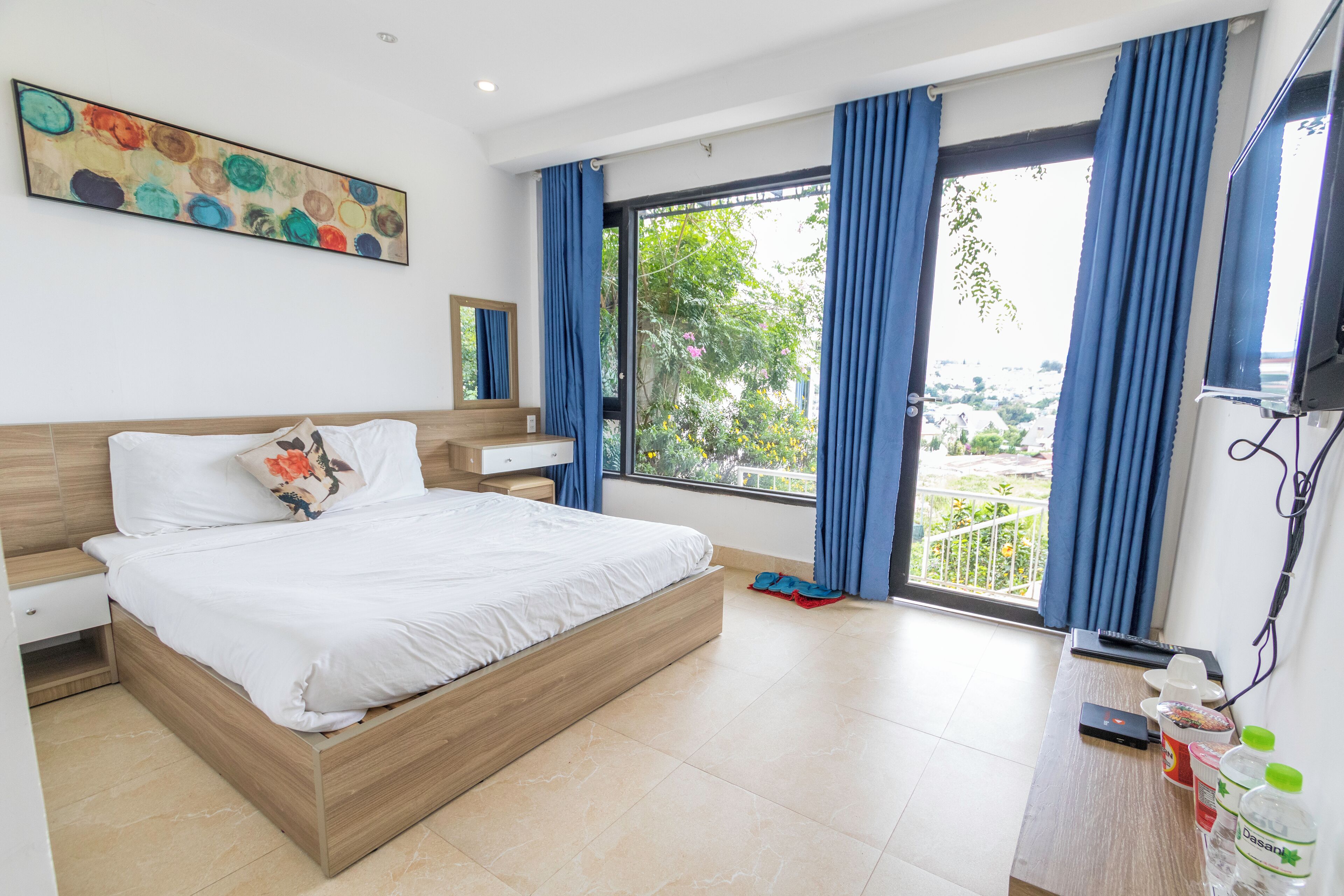 Deluxe Double Room, 1 Queen Bed, City View