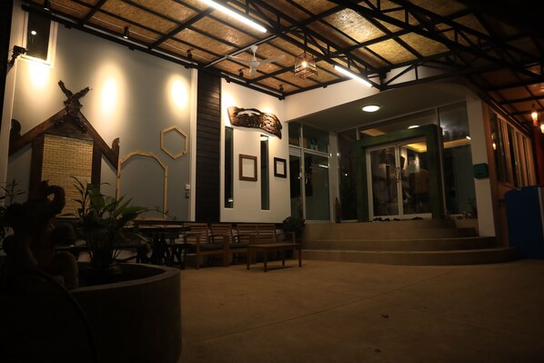 Property entrance - Shanmen Art House (Patong)