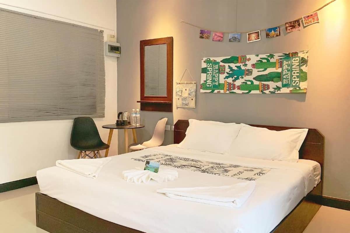 In-room safe, desk, blackout curtains, soundproofing