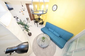 Living area - Premier in Land Mark Ebisu Osaka 302 (171-17) (Osaka)