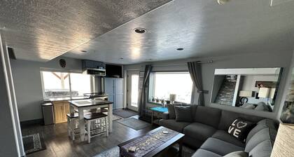 3 bedrm Luxurious Apartment with Best View in Salt lake City and Private Hot Tub