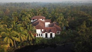 Land view from property - Hotel lagoonvilla (Negombo)