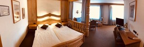 Double Room | Blackout curtains, free WiFi, bed sheets - H&S Hotel Wildpferd (Duelmen)