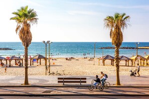 Beach nearby - Premium suites on Beach Ben Yehuda 43 (Tel Aviv)