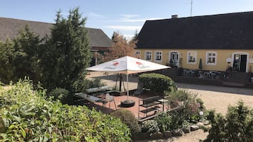 Grill-/Picknickplatz