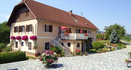 Erlebnisbauernhof Tschom