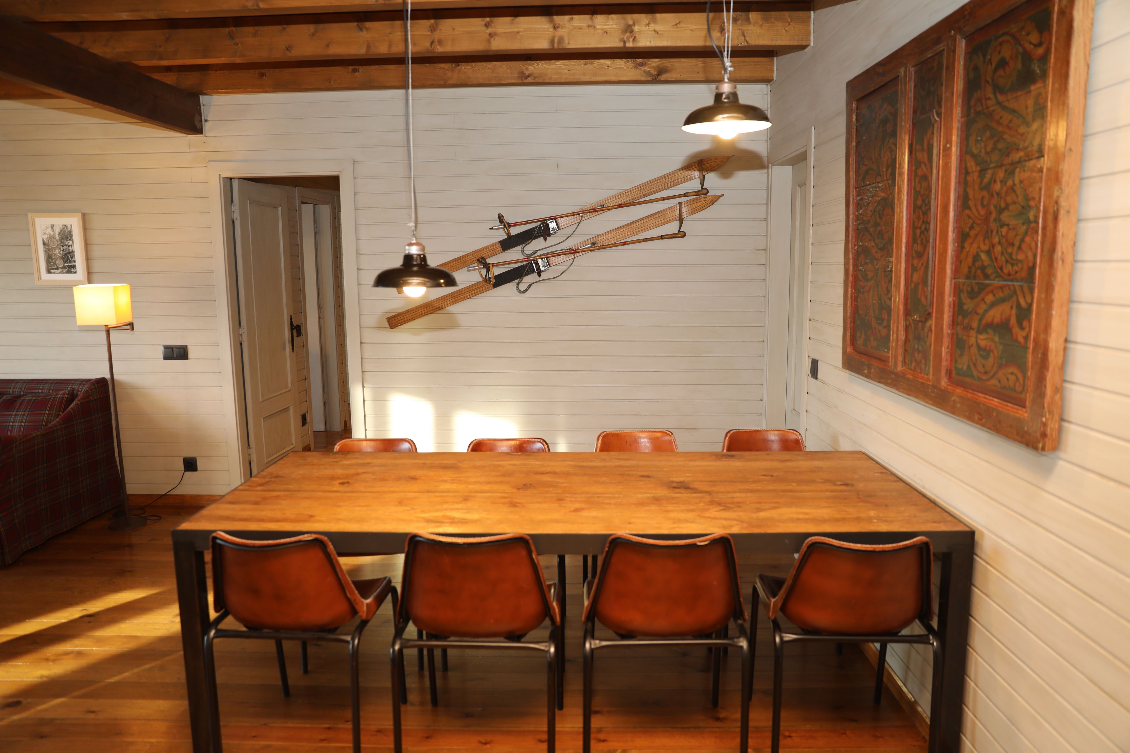 house, 3 bedrooms | living area | flat-screen tv