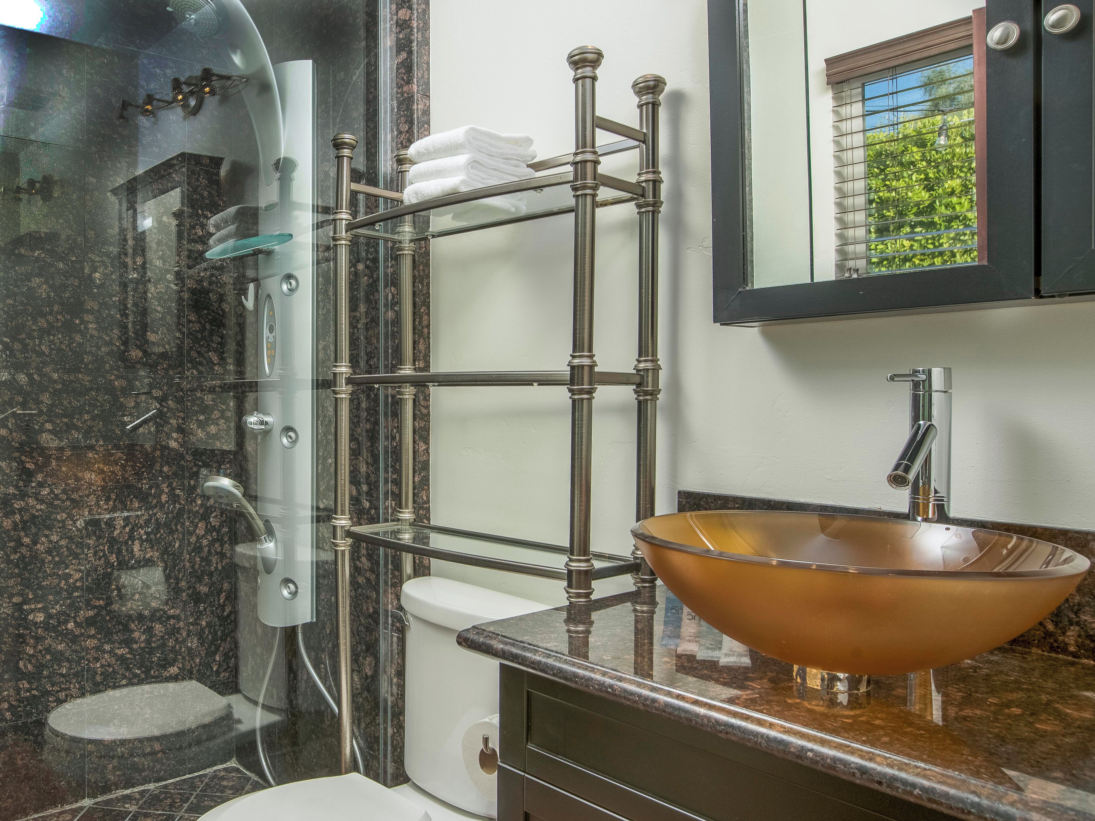 Ensuite bath