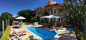 Piscina externa
