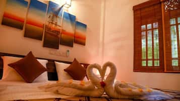 2 bedrooms, free WiFi, bed sheets