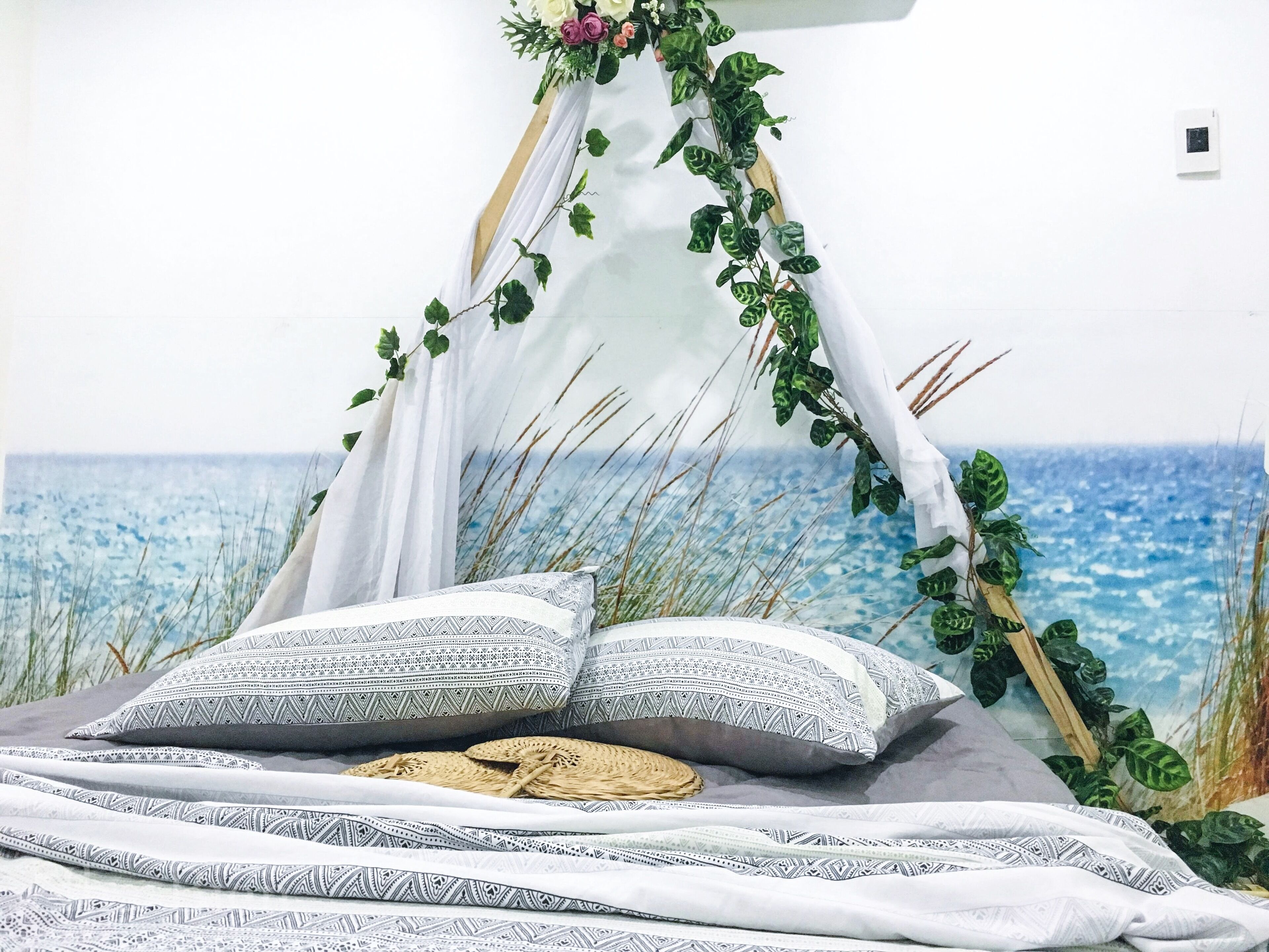 2 عدّة غرف نوم ومكواة/لوح كي وخدمة الإنترنت وملاءات أسرّة