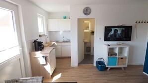 Comfort Studio, 1 Queen Bed, Non Smoking, City View | Living area - Fischerbude (Büsum)