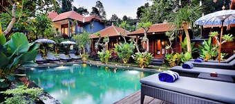 巴图阿贡别墅酒店