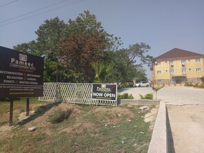 Garden - Pameec Luxury Suites (Abuja)