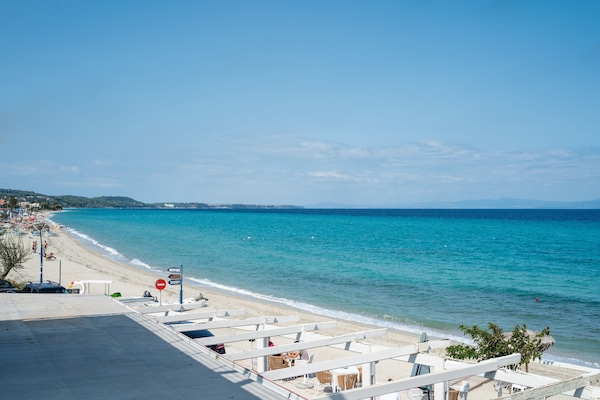 Utsikt mot strand/hav