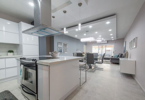 Luxueux apt, à quelques pas de la plage, Isabela PR