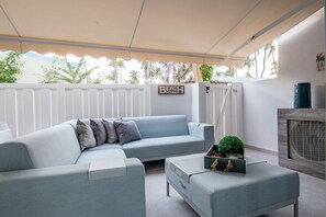 Living area - Modern/sleek Apt, 7 mins from Jobos Beach (Isabela)