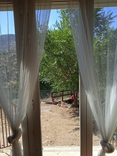 The Little House of Art. Country house located at the foot of the mountain. Beautiful views