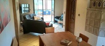 Super, chalet très bien équipé. environ 8 minutes à pied du lac.