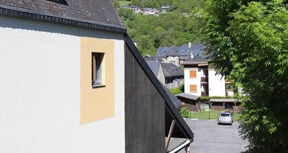T2 cabine, 6p, Proche Centre Ville, Vue Montagne, garage