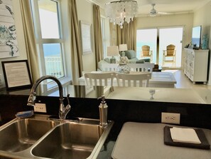 Smart TV, table football, music library, stereo - No Host Fees, Beachfront, E Corner Unit On The 10th Floor w/ Wrap Around Balcony (Gulf Shores)