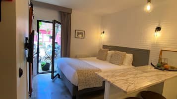 Lua - Estúdio, 1 cama quem-size, terraço, vista jardim | Frette Italian sheets, premium bedding, Tempur-Pedic beds