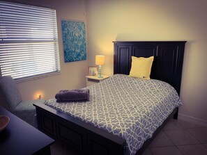 3 chambres, fer et planche à repasser, Wi-Fi, literie fournie