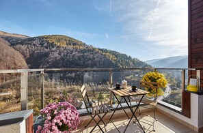 Outdoor dining - Maria Sinaia Apartment Murray Hill (Sinaia)