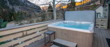 室外 SPA 浴缸