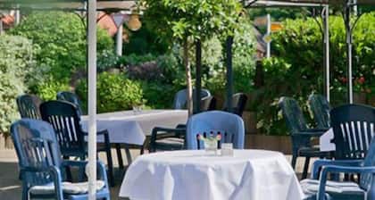 Landgasthaus Hotel Zur Alten Linde