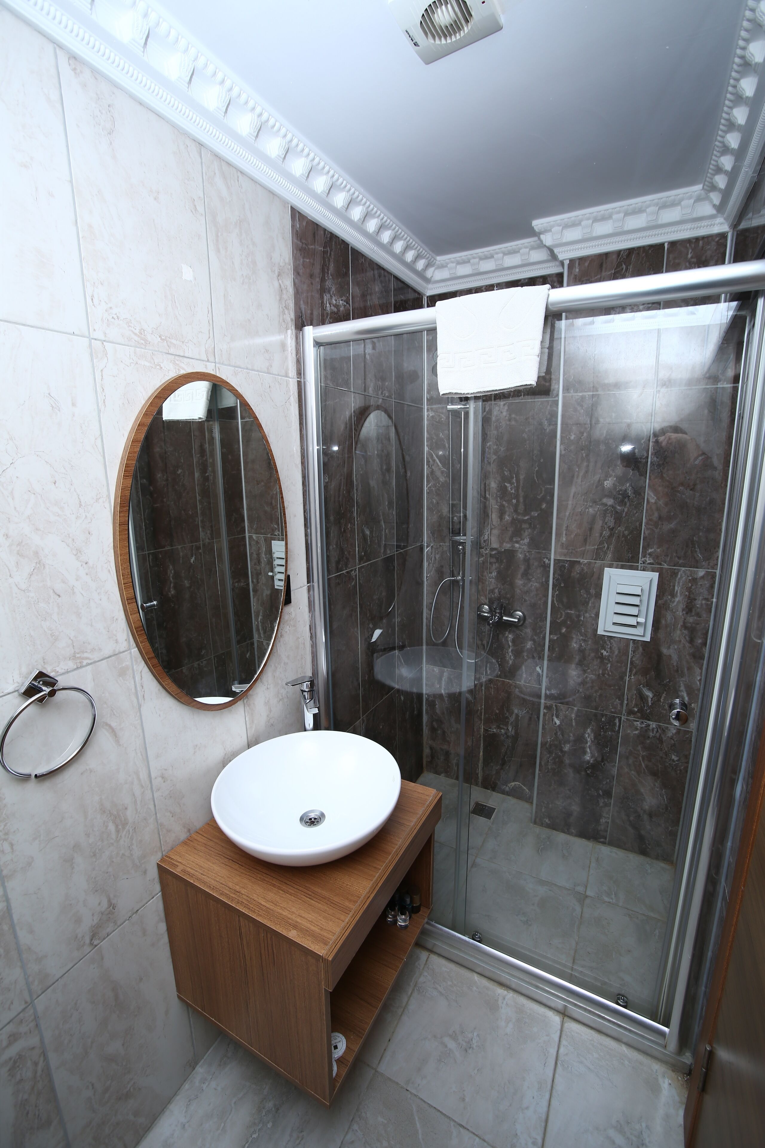 Photo - Grand Silay Hotel