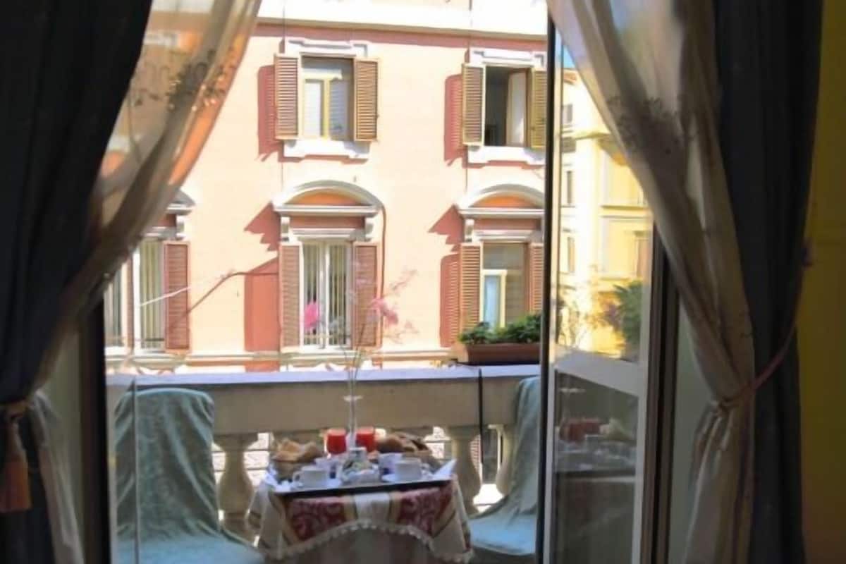 1 bedroom, in-room safe, desk, blackout drapes