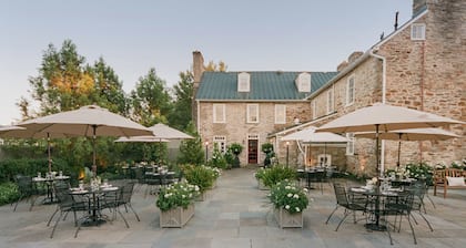 The Red Fox Inn & Tavern