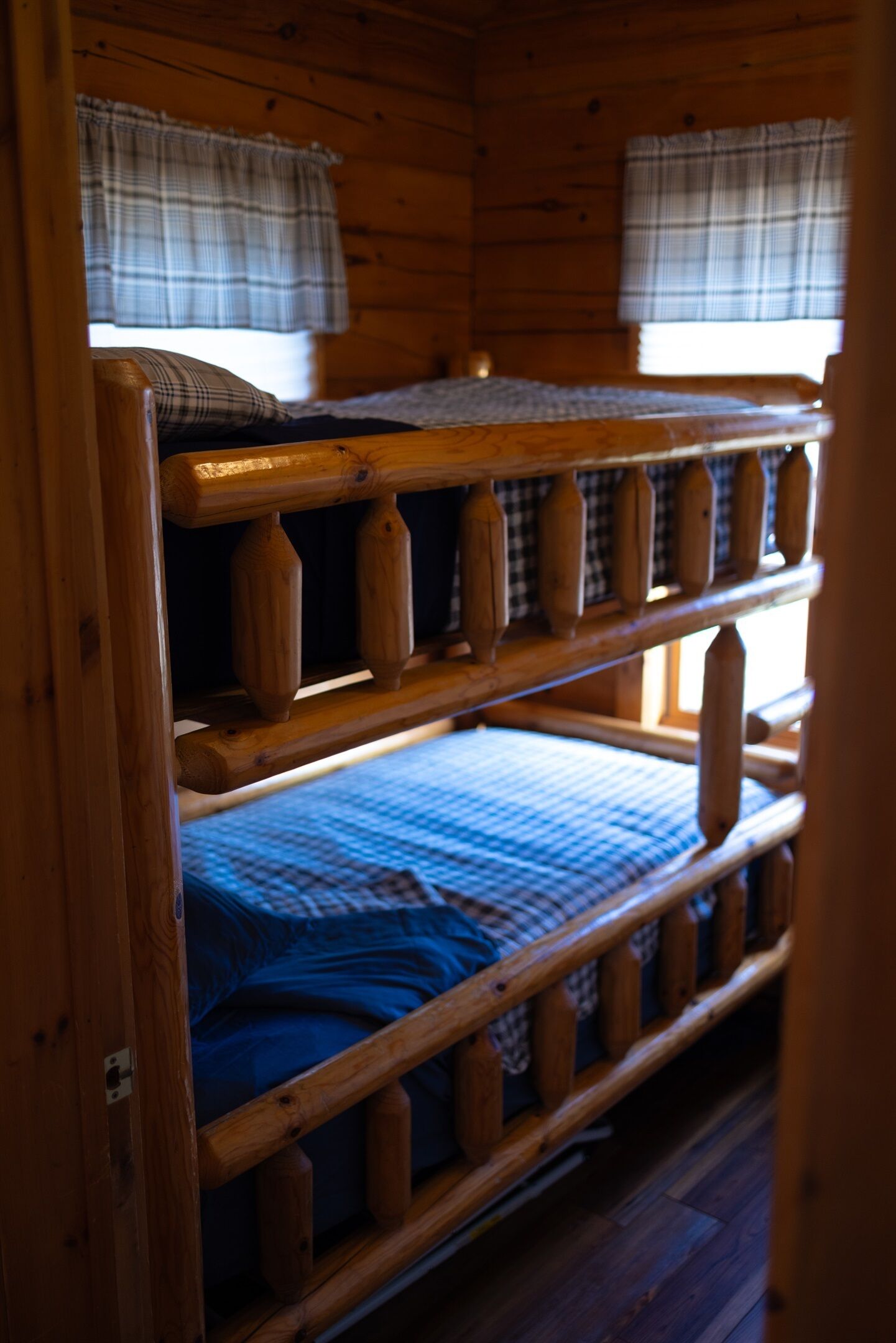 2 bedrooms, iron/ironing board, Internet, bed sheets