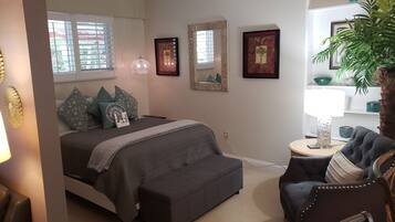 1 bedroom, iron/ironing board, free WiFi, bed sheets