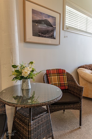 Interior - Luxury county guest house with continental breakfast/our own free range eggs (Omarama)