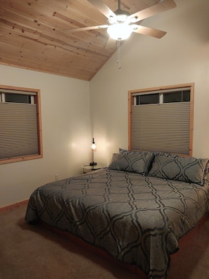 1 bedroom, free WiFi, bed sheets - The Marlin House – Cozy King Suite Cabin in Talkeetna (Talkeetna)