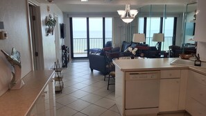 Interior - Perfect 5th Floor Beachfront condo at Sea Winds. Weekly rentals permitted. (Marco Island)