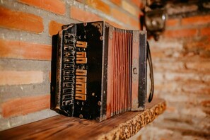 Nicht klassifiziertes Bild, 4 von 6, Schaltfläche