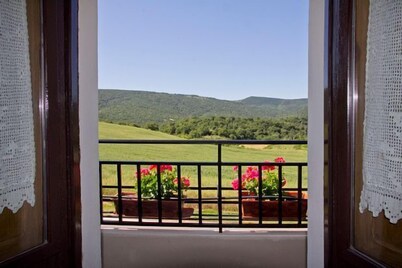 Rural House Lazkano in Urbasa Natural Park 