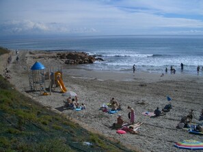 Camastros y toallas de playa 