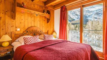 1 slaapkamer, een strijkplank/strijkijzer