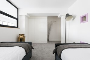 3 Schlafzimmer, Zimmersafe, Schreibtisch, kostenloses WLAN