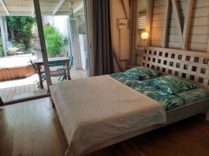1 室のベッドルーム、WiFi、ベッドシーツ