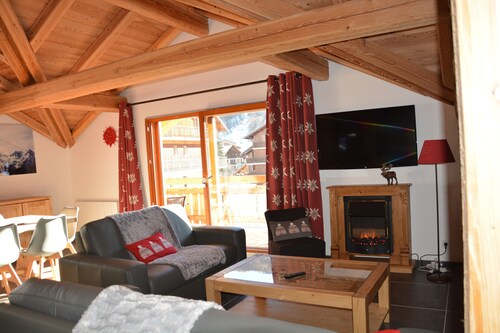 95 m2 le col du Galibier 4**** for 7 people in the center of Valloire