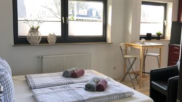 1 Schlafzimmer, Bügeleisen/Bügelbrett, kostenloses WLAN, Bettwäsche